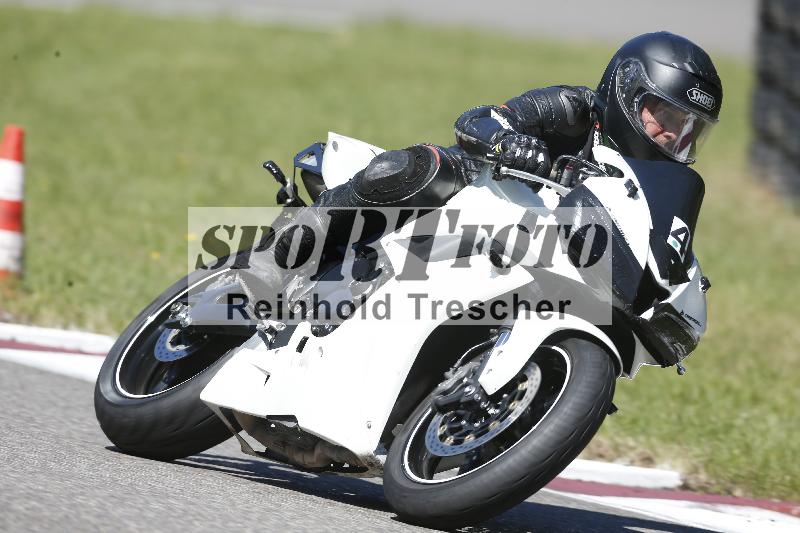 Archiv-2025/48 25.08.2025 Cornu Master School ADR/gruen-vert/4